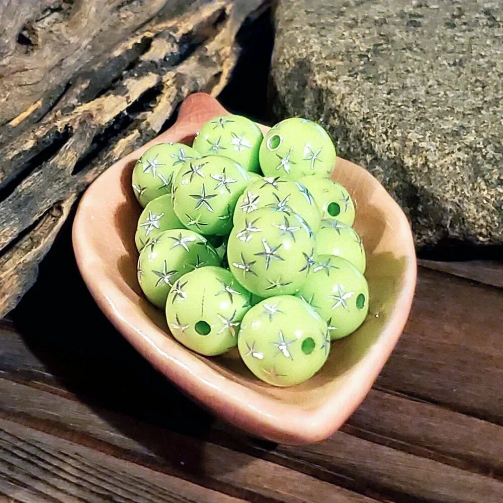 Vintage Retro Lime Green Silver Stars 12mm Round Acrylic Shabby Beads 10 pcs